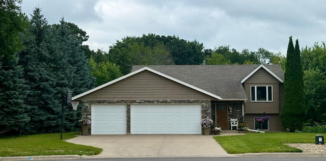 313 Bancroft Dr, Albert Lea, MN 56007 - photo 1
