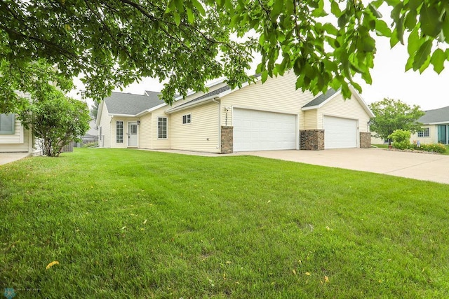 3372 38th St S, Moorhead, MN 56560 - photo 2