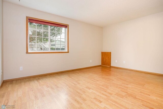 3372 38th St S, Moorhead, MN 56560 - photo 14