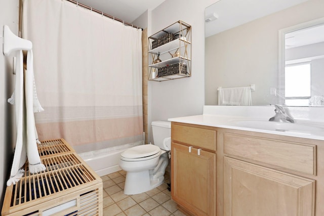 500 Grant St Unit 1105, Minneapolis, MN 55404 - full bath with vanity, tile patterned floors, and shower / tub combo