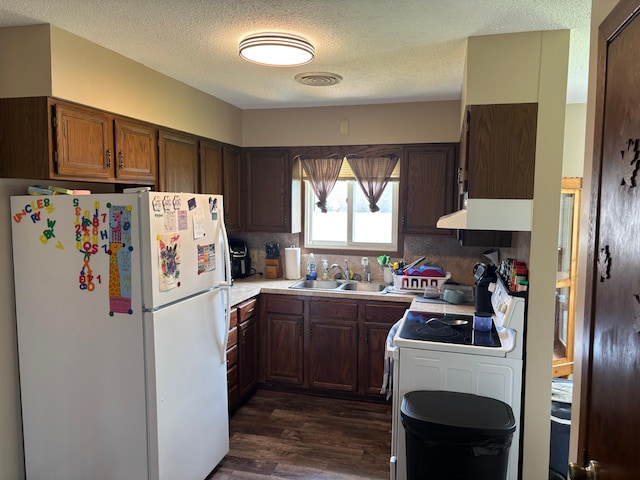 712 Logan Ave, Jackson, MN 56143 - photo 3