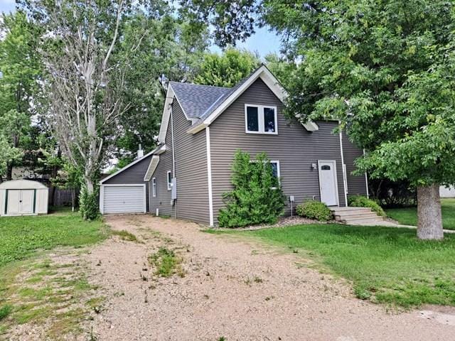 232 1st Ave NW, New London, MN 56273 - photo 1