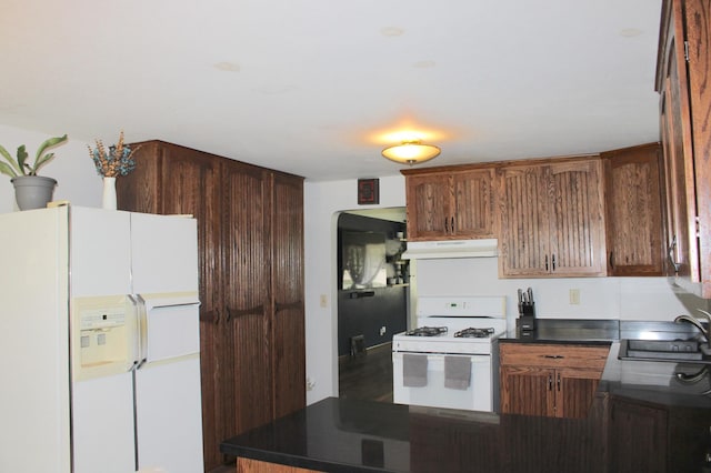 560 Hassan St SE, Hutchinson, MN 55350 - photo 14