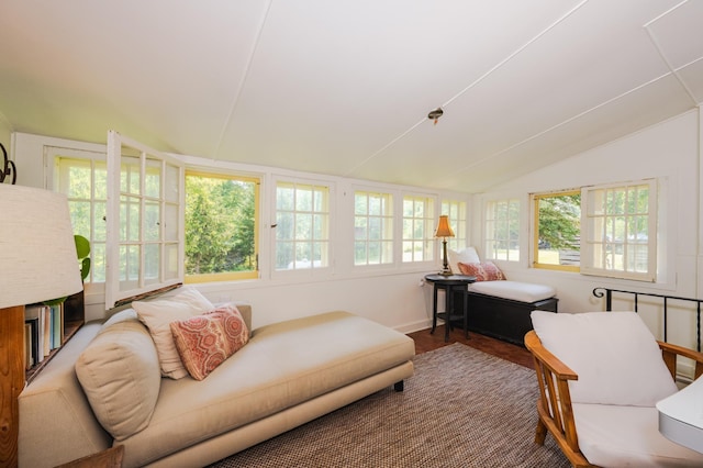 5607 Skogvei Rd, Duluth, MN 55803 - living area featuring lofted ceiling and wood finished floors
