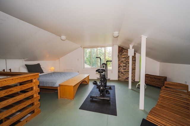 5607 Skogvei Rd, Duluth, MN 55803 - bedroom featuring vaulted ceiling and finished concrete floors