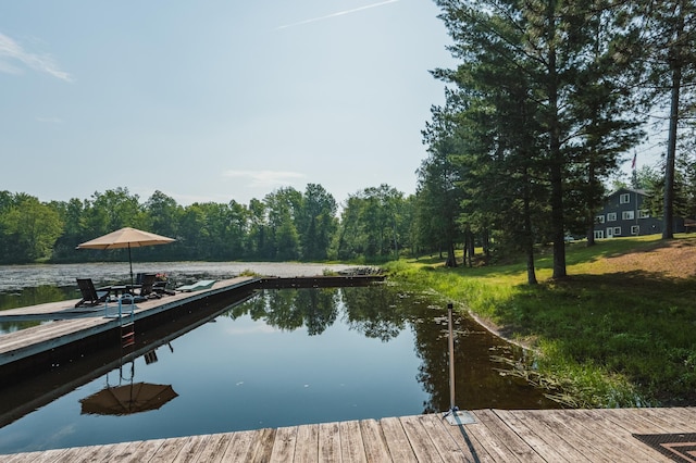 5607 Skogvei Rd, Duluth, MN 55803 - dock area featuring a water view