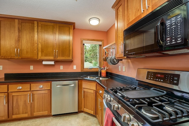 6401 45th Pl N, Crystal, MN 55428 - photo 5