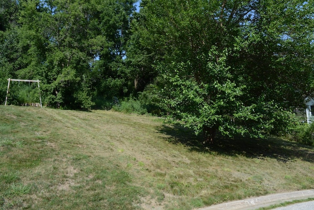 512 Hill St, La Crescent, MN 55947 - photo 1