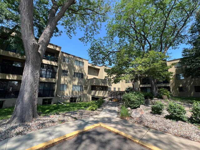 4101 Parklawn Ave Unit 202, Edina, MN 55435 - photo 26