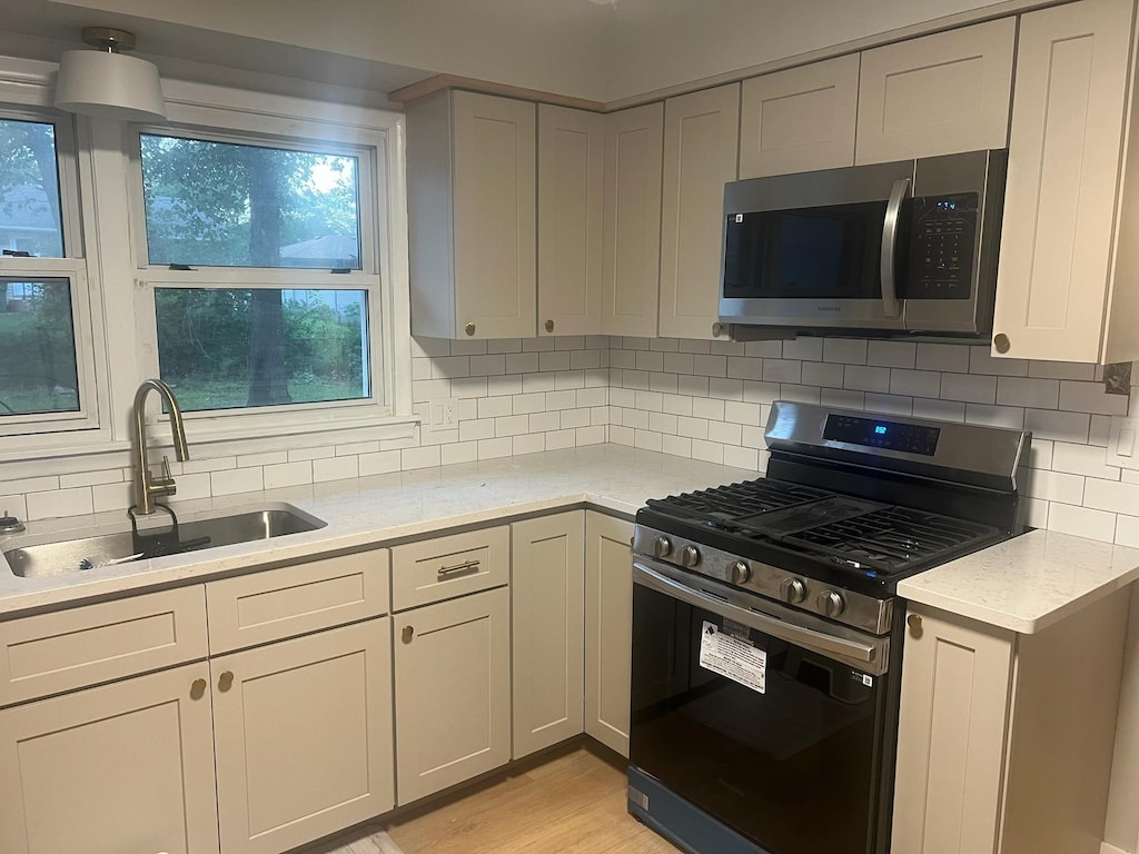 2034 Emerald Ln, Eagan, MN 55122 - photo 2