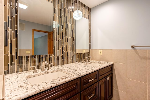8933 Trinity Gdns N, Brooklyn Park, MN 55443 - photo 34