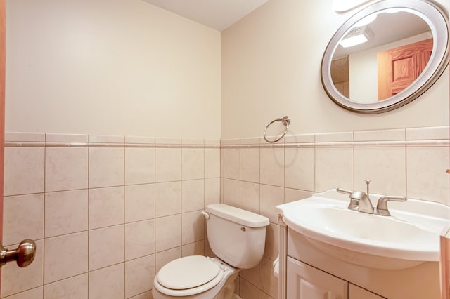 8933 Trinity Gdns N, Brooklyn Park, MN 55443 - photo 54