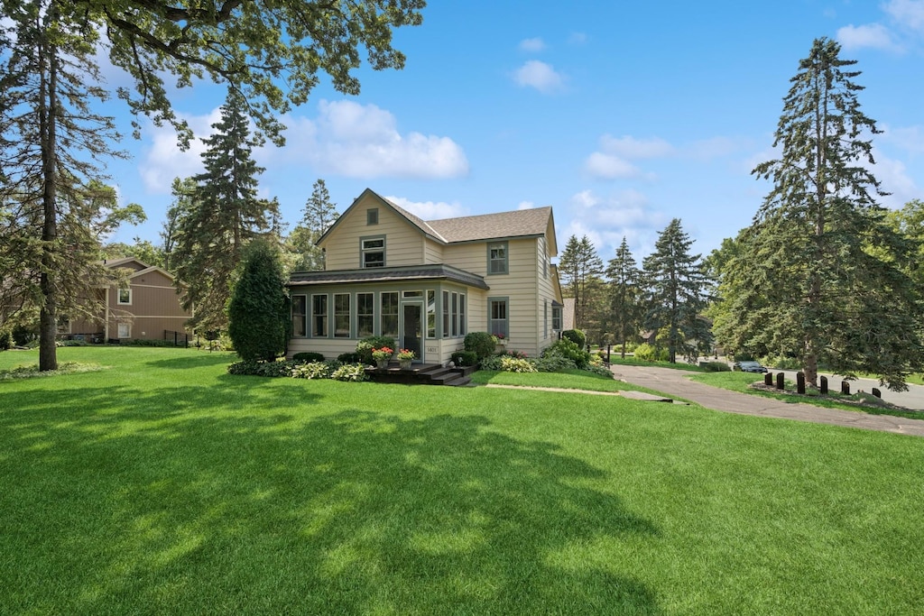 1401 Wachtler Ave, Mendota Heights, MN 55118 - photo 1