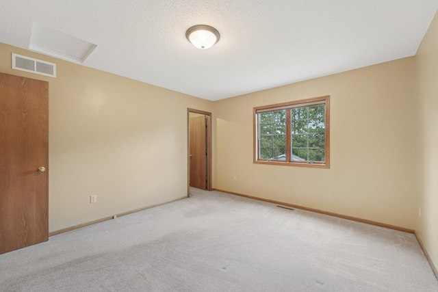 24864 Kettle River Blvd, Wyoming, MN 55025 - empty room with light carpet and attic access