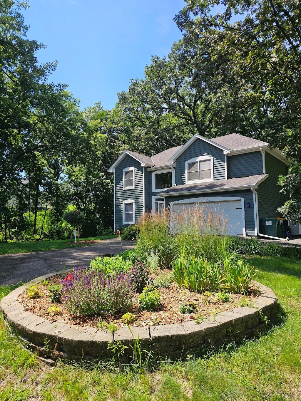 15100 Eileen Cir, Burnsville, MN 55306 - photo 3