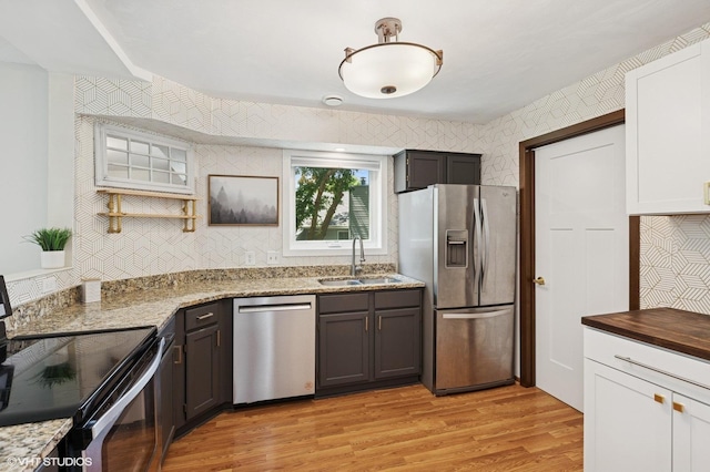 7221 Allen Ct, Eden Prairie, MN 55346 - photo 10