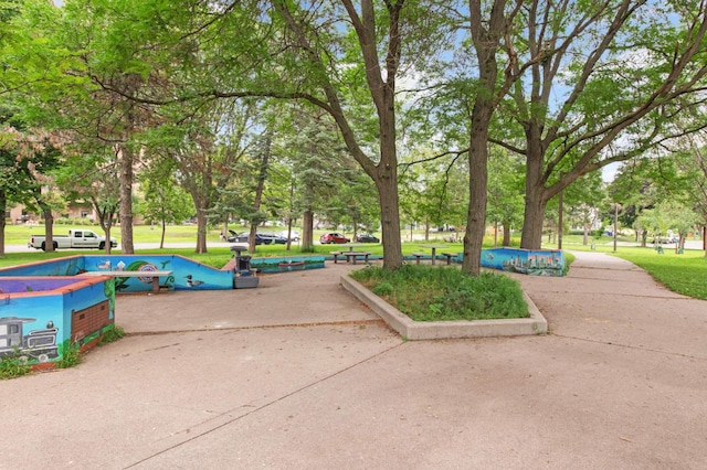 605 Griggs St N, Saint Paul, MN 55104 - photo 30
