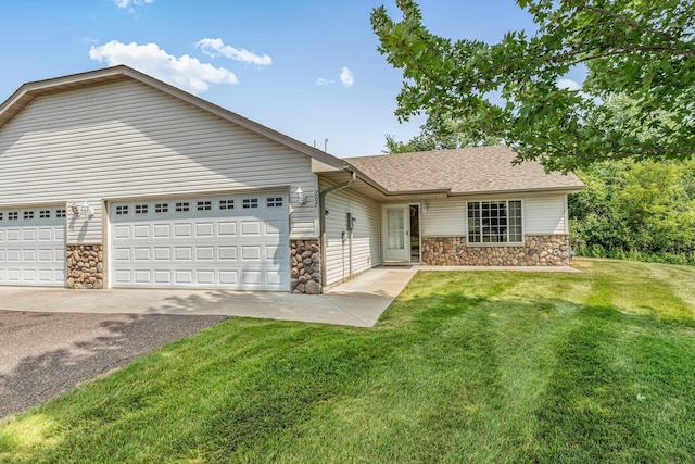 207 Appaloosa Ct, Braham, MN 55006 - photo 2