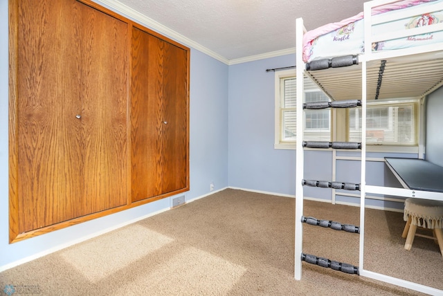 921 16th St S, Fargo, ND 58103 - unfurnished bedroom featuring carpet and ornamental molding
