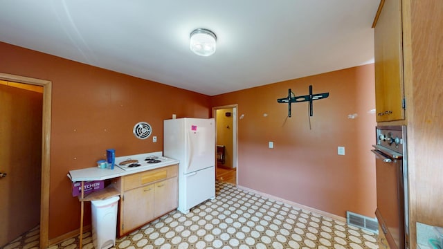 417 Euclid St, Alden, MN 56009 - photo 8
