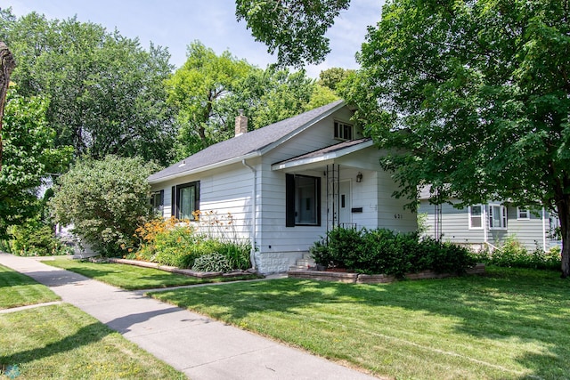 621 15th St S, Fargo, ND 58103 - photo 2