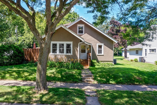637 Hazel St N, Saint Paul, MN 55119 - photo 1