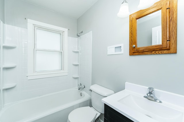 213 11th St SE, Rochester, MN 55904 - bathroom with  shower combination and vanity