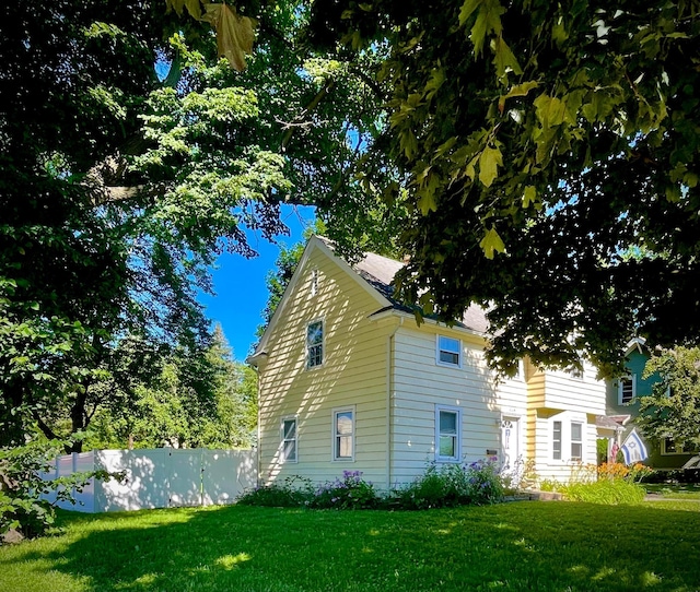 1224 Saint Joseph Ave, Albert Lea, MN 56007 - photo 2