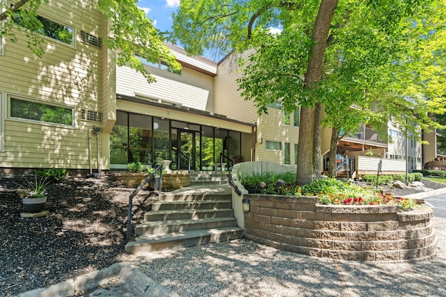 12600 Parkwood Dr Unit 210, Burnsville, MN 55337 - photo 1
