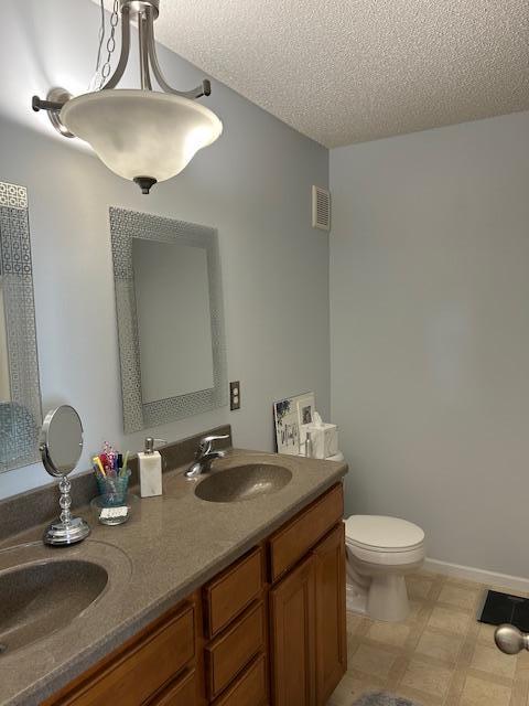 3852 La Belle St, Columbia Heights, MN 55421 - photo 13