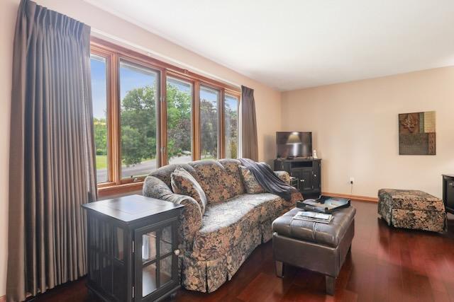 935 Julie Dr, Saint Cloud, MN 56303 - photo 5