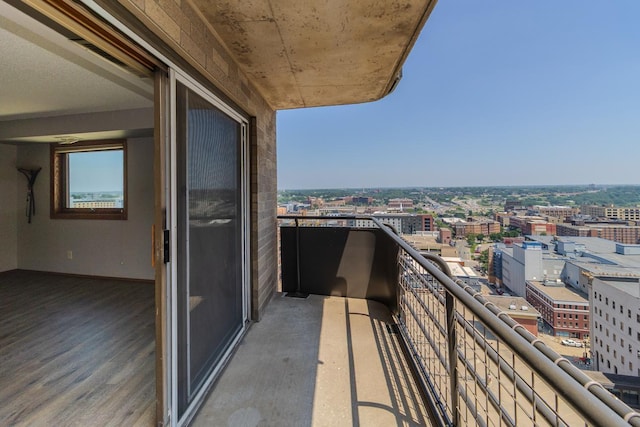 66 9th St E Unit 2315, Saint Paul, MN 55101 - balcony featuring a view of city