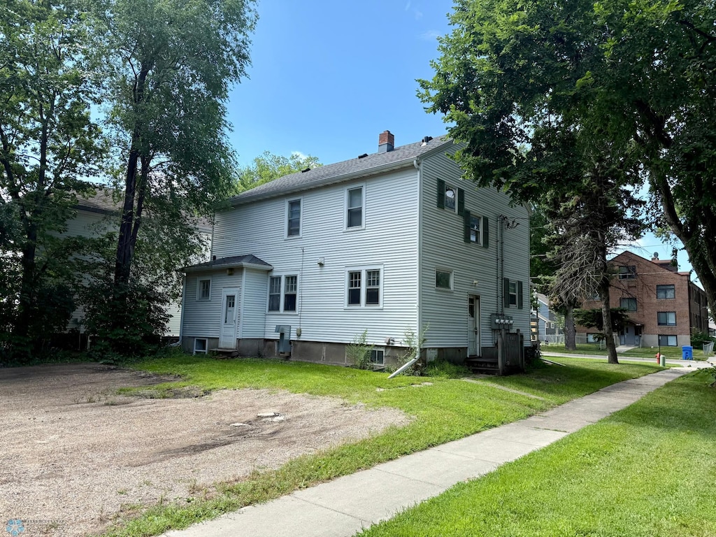 1261 10th St N, Fargo, ND 58102 - photo 4