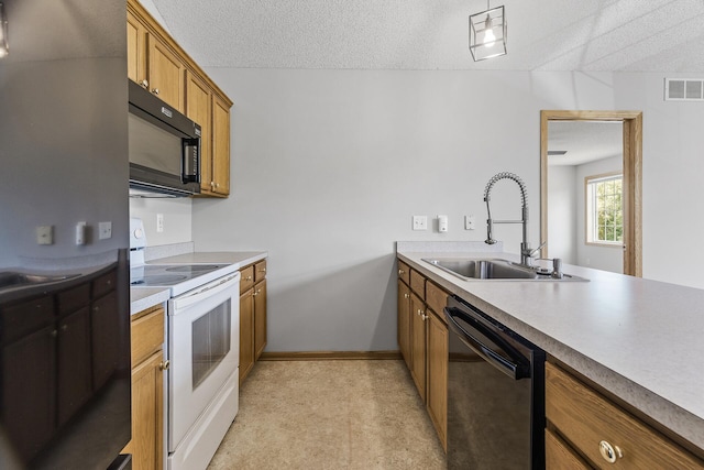 1211 9th Ave, Anoka, MN 55303 - photo 10