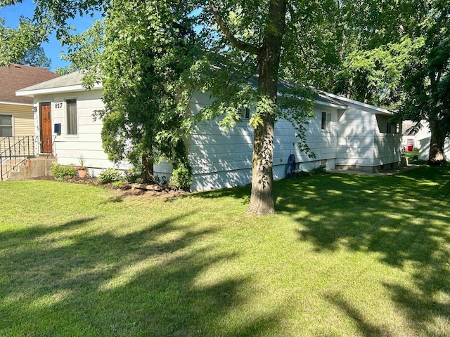 817 1st St SW, Wadena, MN 56482 - photo 2