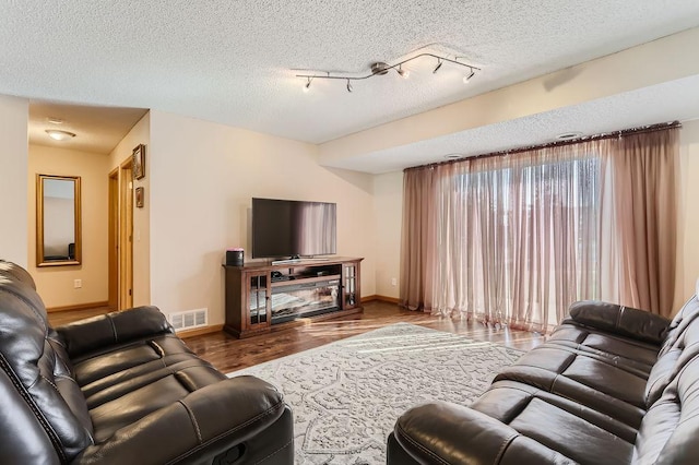 4144 Jarmann Ln, Shakopee, MN 55379 - photo 4