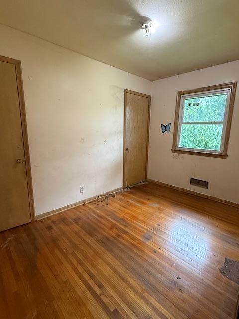 5431 James Ave N, Brooklyn Center, MN 55430 - photo 3