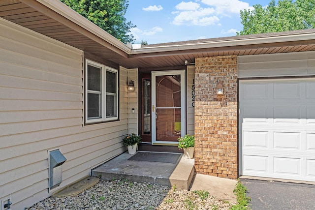 15020 Tyacke Dr, Burnsville, MN 55306 - photo 3
