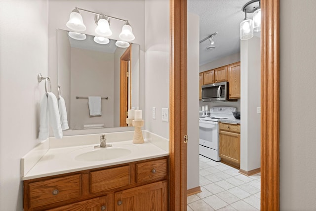 7861 Autumn Ridge Ave, Chanhassen, MN 55317 - photo 9