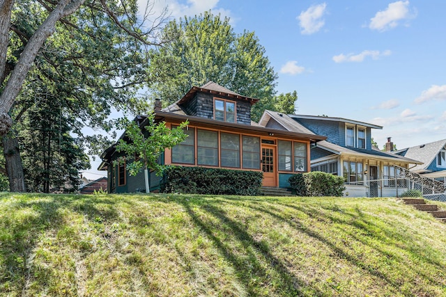 1728 Hubbard Ave, Saint Paul, MN 55104 - photo 1