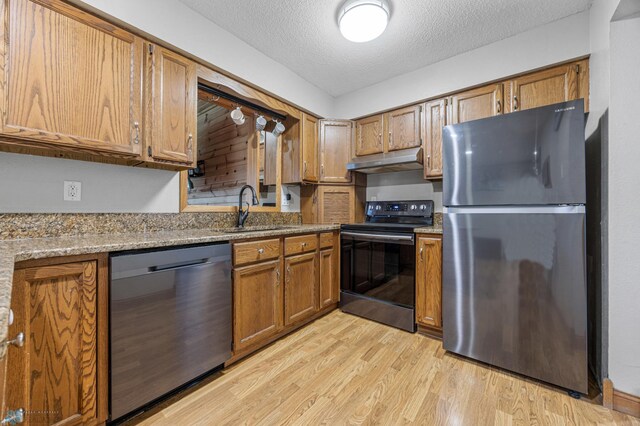 437 10th Ave E, West Fargo, ND 58078 - photo 12