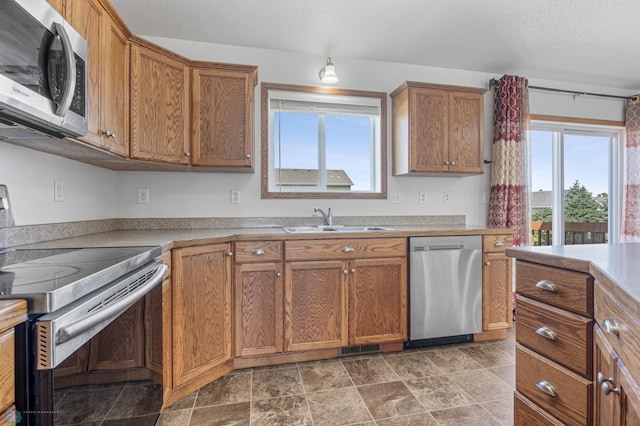 4239 16th St S, Moorhead, MN 56560 - photo 5