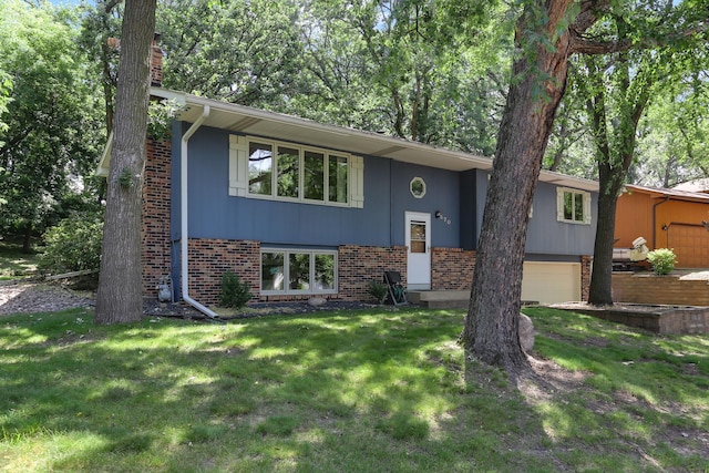 570 Crestview Dr S, Maplewood, MN 55119 - photo 2