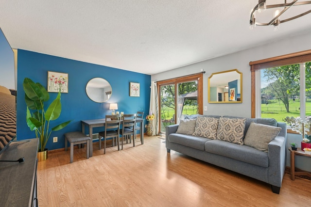721 Conestoga Trl, Chanhassen, MN 55317 - photo 13