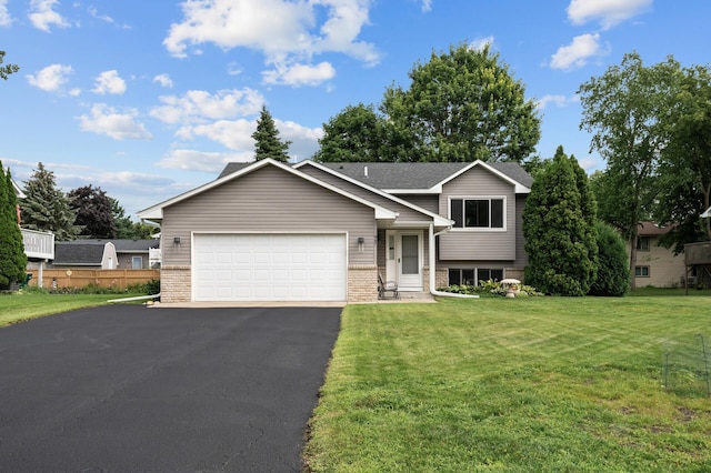 947 102nd Cir NE, Blaine, MN 55434 - photo 1