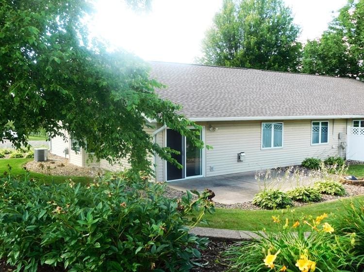 1821 Wooden Shoe Ct, Baldwin, WI 54002 - photo 3