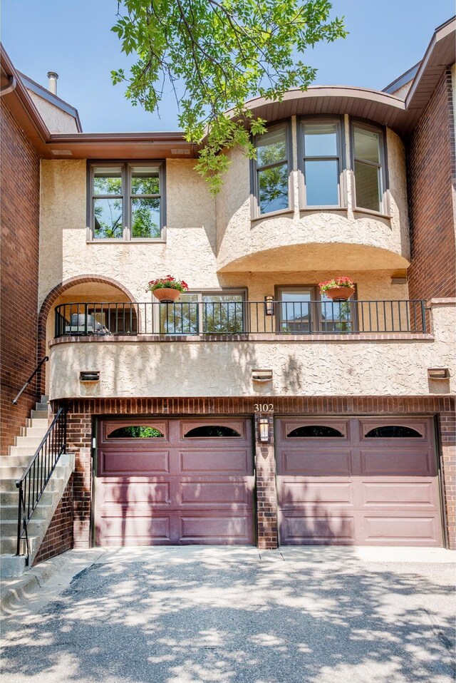 3102 Dean Ct, Minneapolis, MN 55416 - photo 2