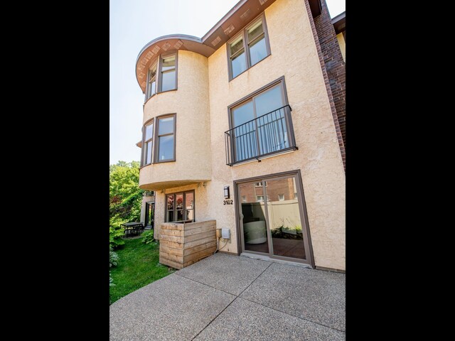 3102 Dean Ct, Minneapolis, MN 55416 - photo 40