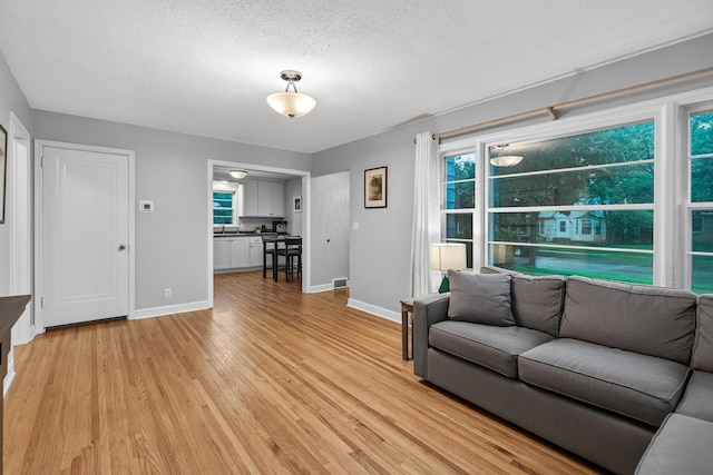 6136 Vincent Ave S, Minneapolis, MN 55410 - photo 7