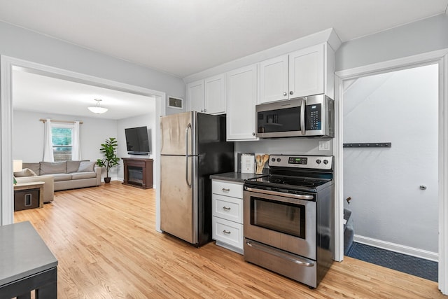 6136 Vincent Ave S, Minneapolis, MN 55410 - photo 14